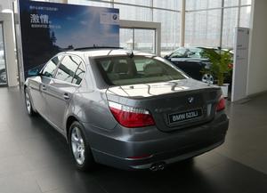 BMW523Li